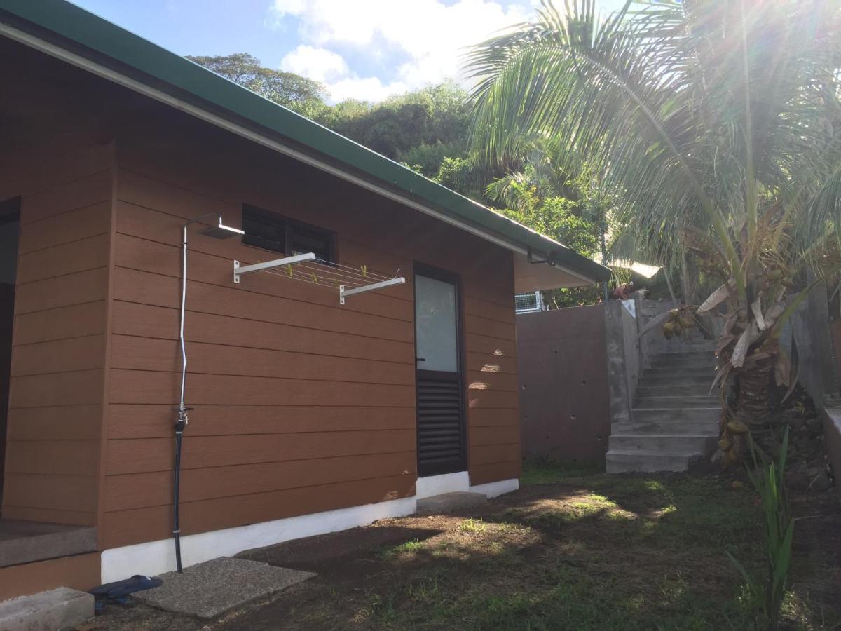 Fare Anuanua Bed & Breakfast Haapiti Exterior photo